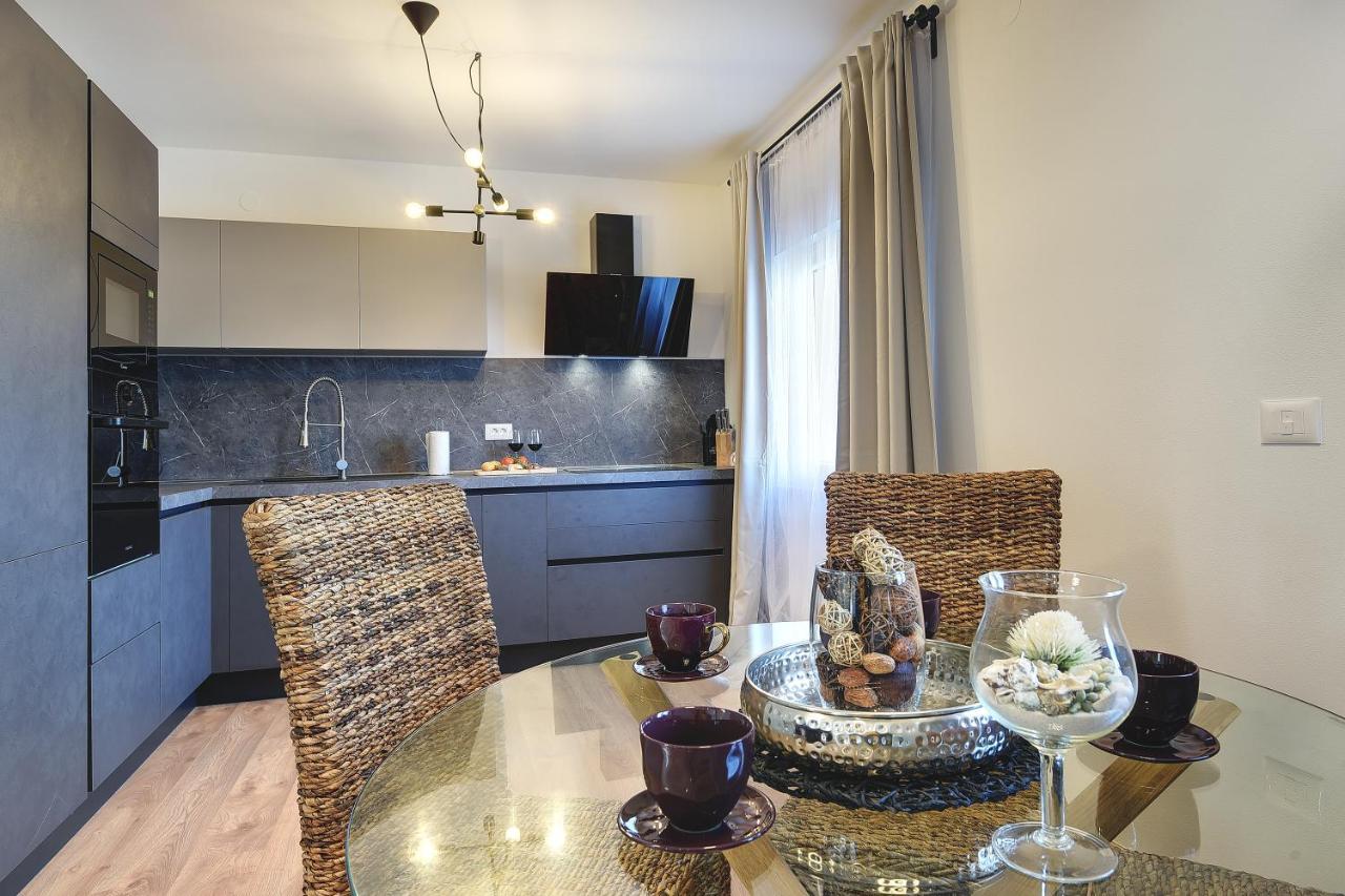 Vila Una With Private Pool Near Rovinj - Open 2022 Rovinjsko Selo Exterior foto